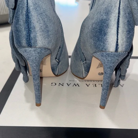 Azalea Wang Blue Floral Women's Shoes - Picture 6 of 10